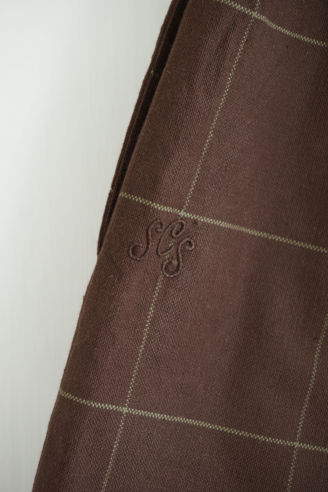 brown grid shorts - xl