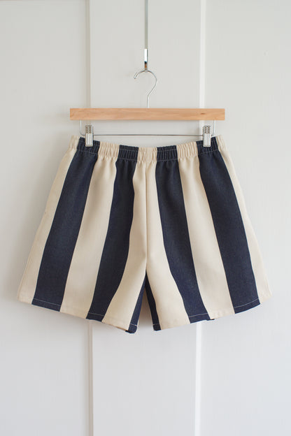 navy striped shorts - m